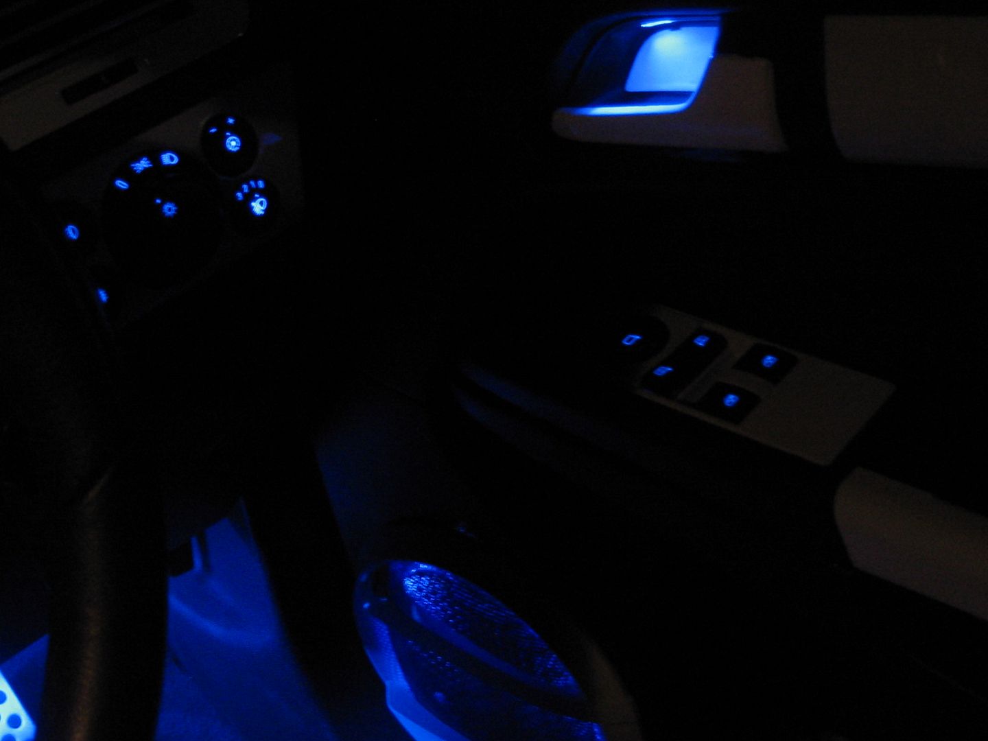 Interior door handle lights question Astra Owners Network